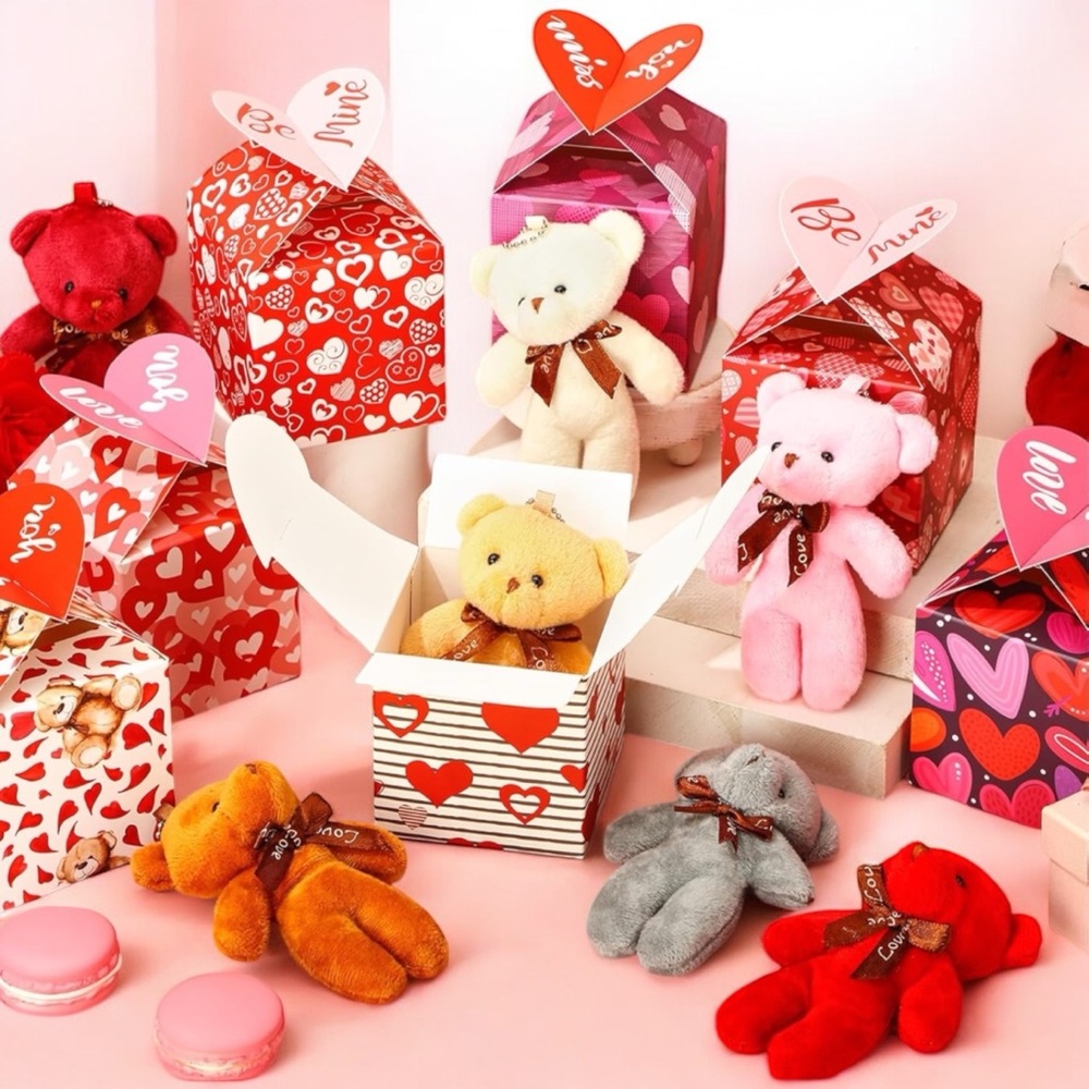 Valentine Teddy Bear Gift Set - Picture 1 of 2